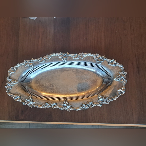 Silver tray - Picture 1 of 3